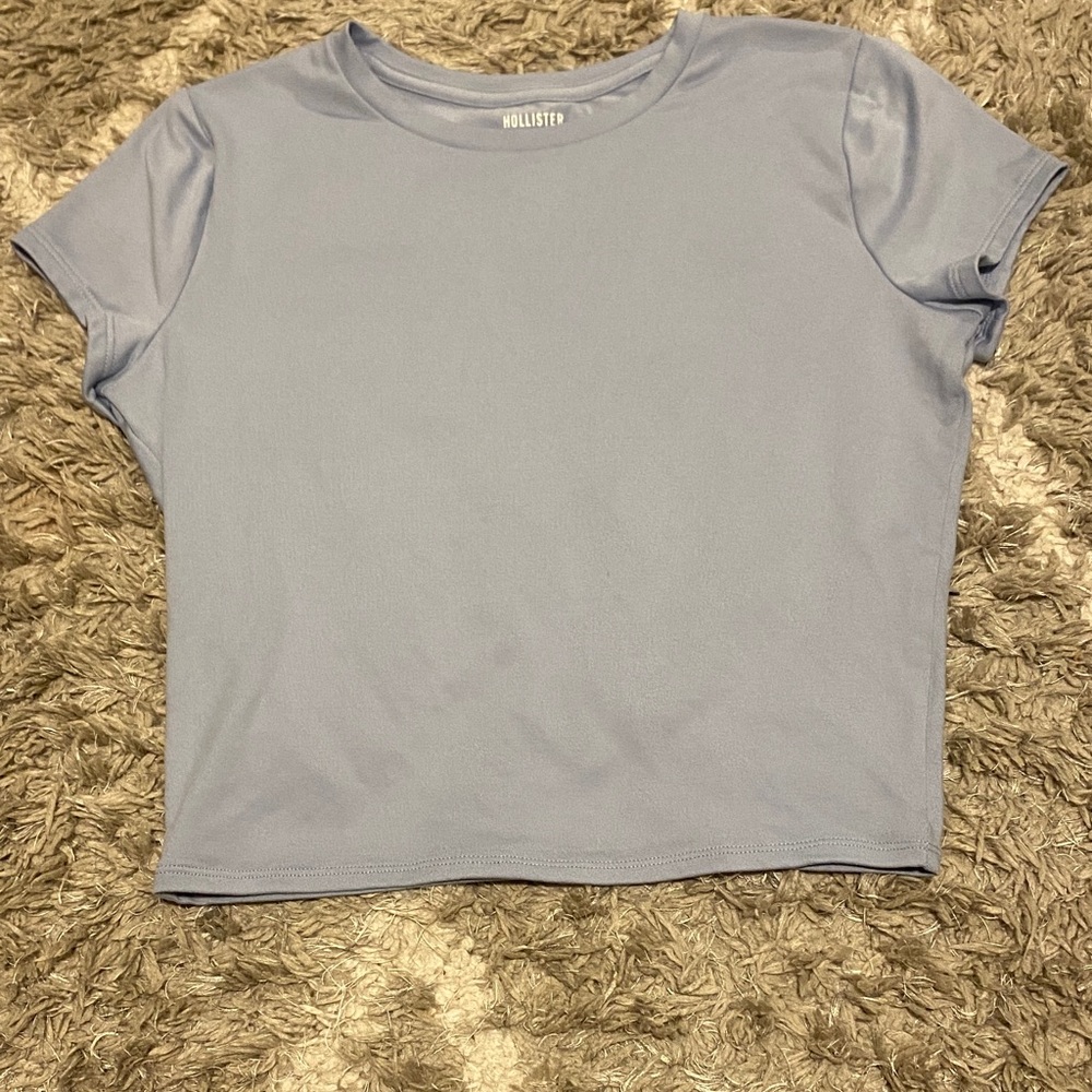 Hollister Women's Soft Blue Short Sleeve Tee